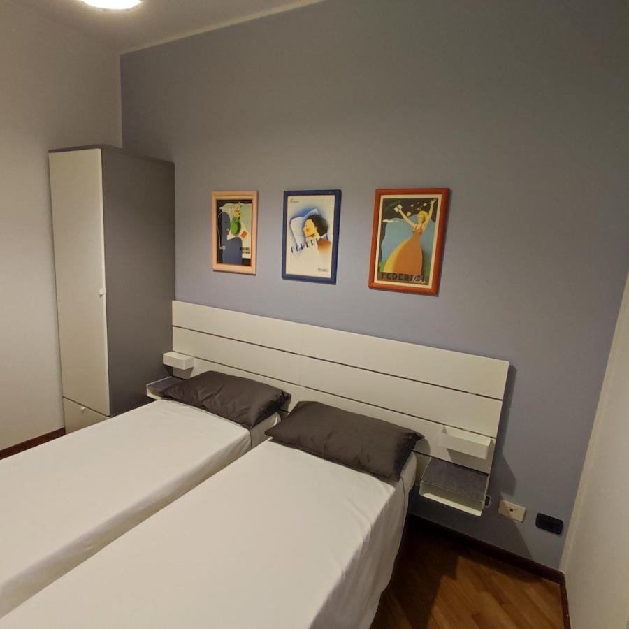Tramonto In Baia Apartment Pesaro Luaran gambar